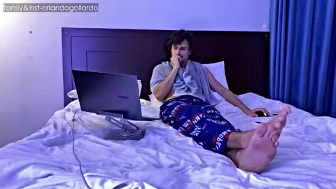 Snapshot of orlando__bloom chatting on 6, 10, 2025 Fansly and Instagram - online show from 6, 10, 2025