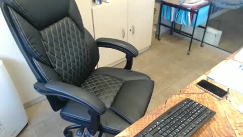 Oscar online show from 23, 9, 2025