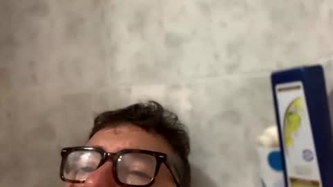 Snapshot of oscarbcncat chatting on 12, 7, 2026 oscarbcncat online show from 12, 7, 2026