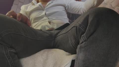 Oscar Steel Savage online show from 5, 3, 2025