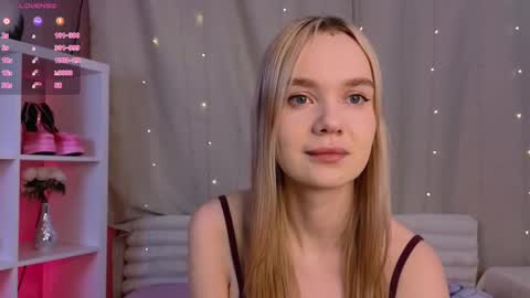 Snapshot of oseaan chatting on 18, 2, 2025 Heidi  online show from 18, 2, 2025