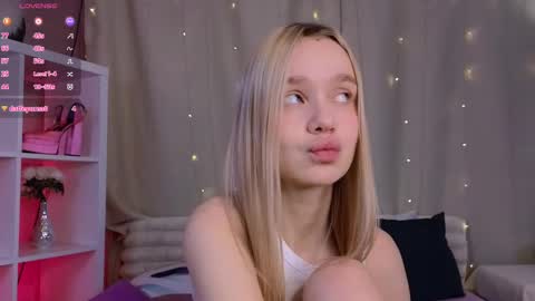 Snapshot of oseaan chatting on 9, 3, 2025 Heidi  online show from 9, 3, 2025