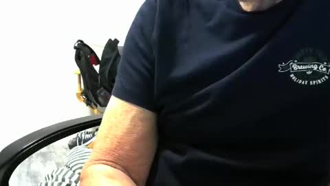 Snapshot of ossibottom chatting on 23, 2, 2026 Ossi online show from 23, 2, 2026