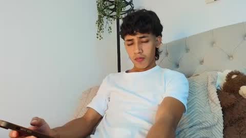 ostin 18hot online show from 12, 2, 2026