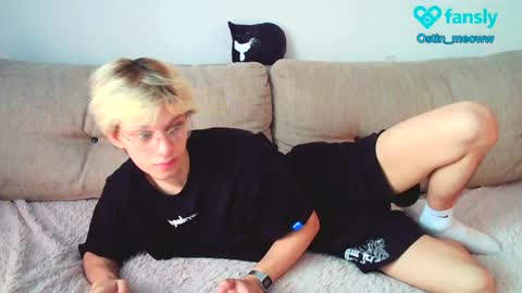 Ostin online show from 28, 1, 2025