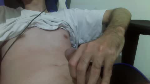 Snapshot of osyryx chatting on 13, 1, 2025 Lucas online show from 13, 1, 2025