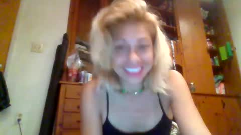 Snapshot of otherroomladycc chatting on 26, 9, 2025 otherroomladycc online show from 26, 9, 2025