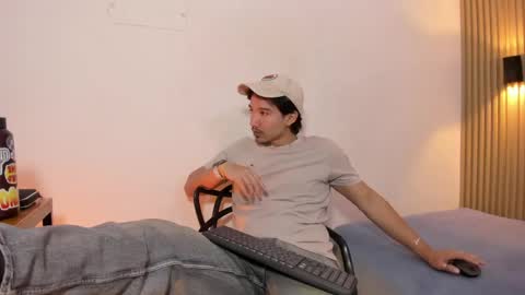 Otto Andrew online show from 30, 3, 2026