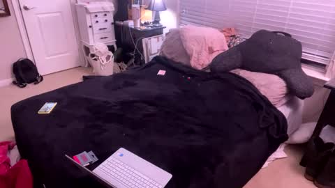 OurBeautifulTransformation online show from 9, 10, 2025