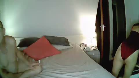 Snapshot of ourjourneyxoxo chatting on 4, 2, 2025 OurJourneyXoXo online show from 4, 2, 2025