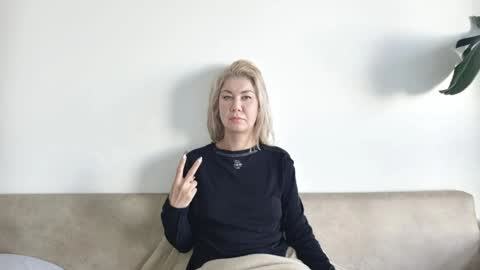 Irma Sophia  Dan online show from 7, 12, 2024