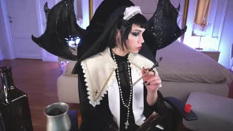 outfitobsession online show from 30, 4, 2026