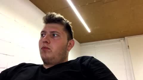 outflayd online show from 14, 4, 2026