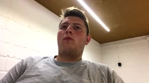 outflayd online show from 20, 4, 2026