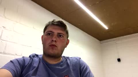 outflayd online show from 23, 4, 2026