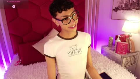 Snapshot of owen_jp chatting on 8, 4, 2026 Owen online show from 8, 4, 2026