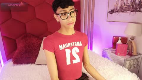 Snapshot of owen_jp chatting on 10, 4, 2026 Owen online show from 10, 4, 2026