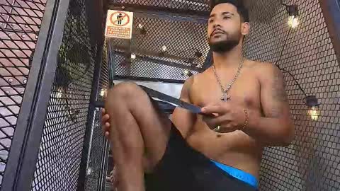 Owen Scott  online show from 9, 11, 2025