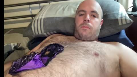 Owen2022 online show from 7, 12, 2024