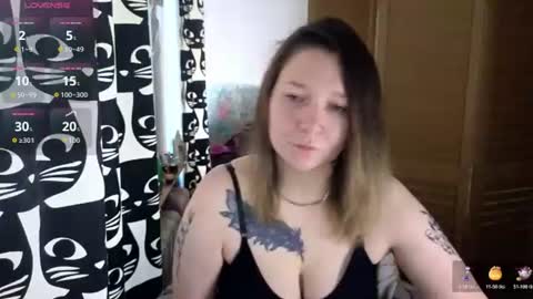 Snapshot of ozalin chatting on 16, 7, 2026 ozalin online show from 16, 7, 2026