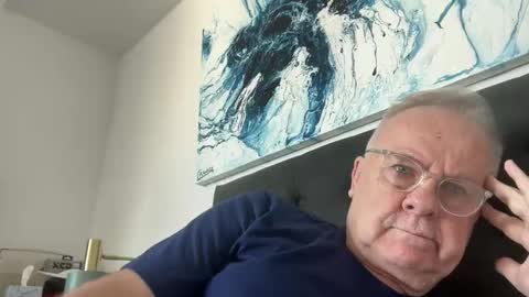 Snapshot of ozhairybearxxxx chatting on 27, 5, 2026 ozhairybearxxxx online show from 27, 5, 2026