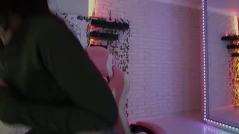 Alice online show from 5, 12, 2024