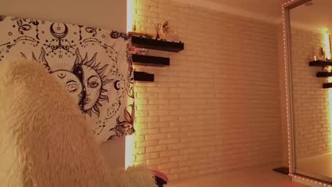 Alice online show from 17, 12, 2024