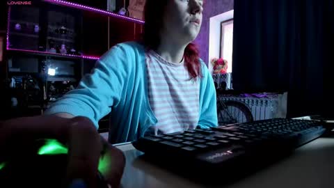 Ella online show from 18, 2, 2025