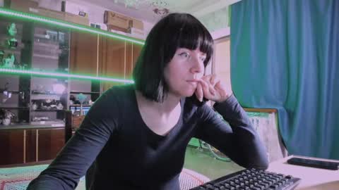 Snapshot of pa1e_pr1ncess chatting on 8, 6, 2026 Ella online show from 8, 6, 2026