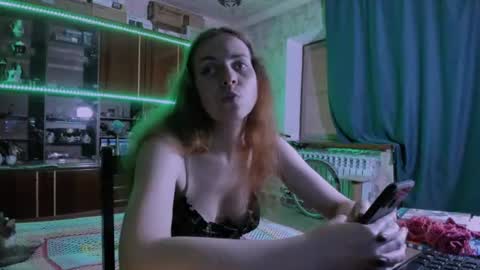 Snapshot of pa1e_pr1ncess chatting on 27, 6, 2026 Ella online show from 27, 6, 2026