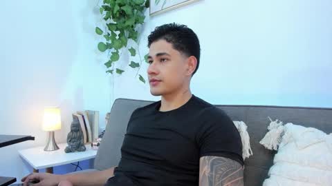 Snapshot of pablo_boston chatting on 2, 2, 2026 Javi online show from 2, 2, 2026