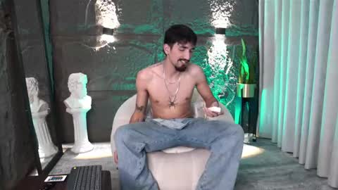 Snapshot of pablo_russoo chatting on 22, 4, 2026 pablo online show from 22, 4, 2026