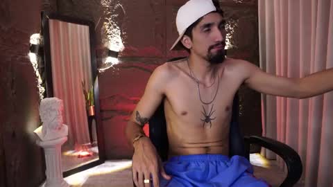 Snapshot of pablo_russoo chatting on 8, 5, 2026 pablo online show from 8, 5, 2026