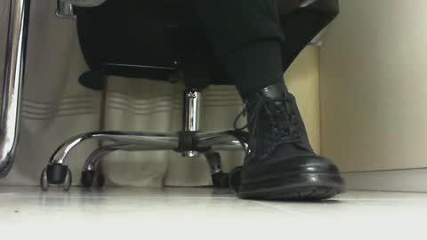 Pablo Meness online show from 3, 2, 2025