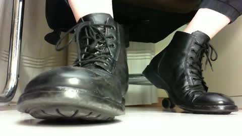 Pablo Meness online show from 4, 2, 2025