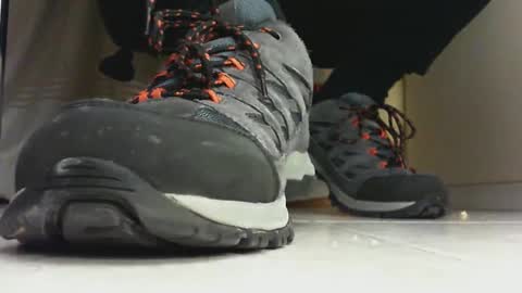 Pablo Meness online show from 2, 3, 2025