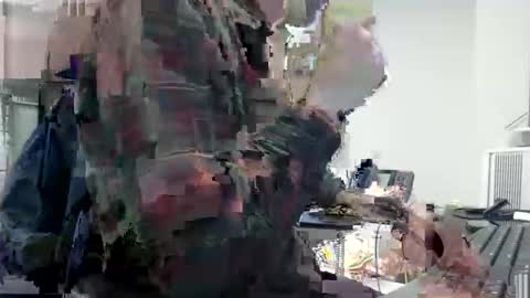 Snapshot of paddleme100 chatting on 24, 10, 2025 Paddle me online show from 24, 10, 2025