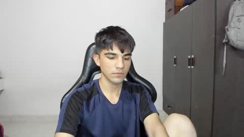 pakun_ online show from 2, 12, 2024