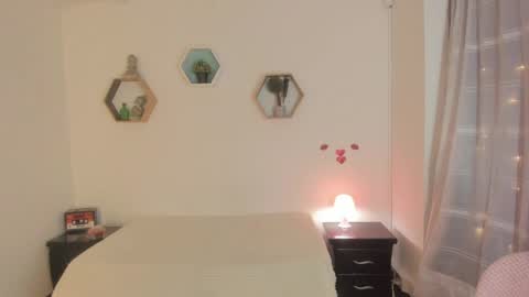 Paloma  online show from 20, 5, 2026