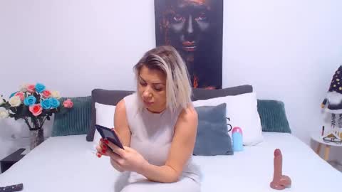 Snapshot of pamela_issy chatting on 11, 2, 2025 PAMEL ISSY online show from 11, 2, 2025