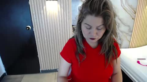 Snapshot of pamela_milf46 chatting on 11, 5, 2026 pamela_milf46 online show from 11, 5, 2026
