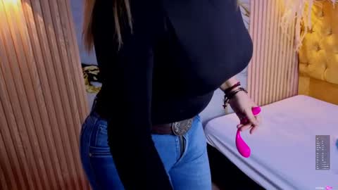 Snapshot of pamela_milf46 chatting on 2, 6, 2026 pamela_milf46 online show from 2, 6, 2026