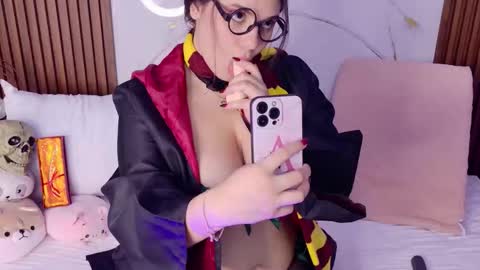 Pamela  online show from 24, 10, 2025