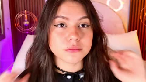 Pamela  online show from 7, 4, 2026