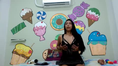 pamelaskiny20 online show from 10, 4, 2026