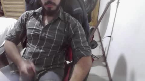 Pan Con Jalea y Mantequilla de mani online show from 26, 2, 2026