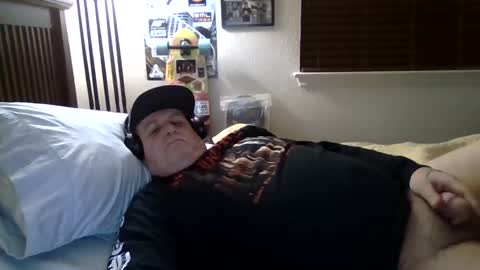 panos online show from 28, 2, 2025