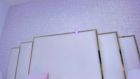 Paola  online show from 10, 11, 2025