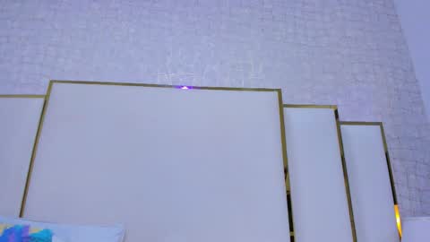 Paola  online show from 27, 11, 2025