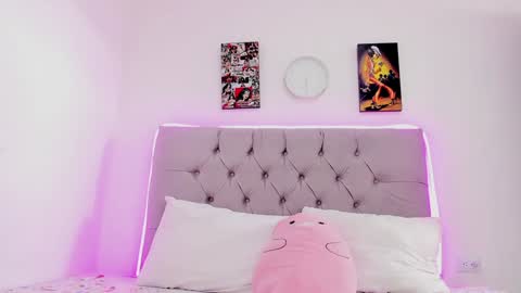 paola online show from 16, 12, 2024